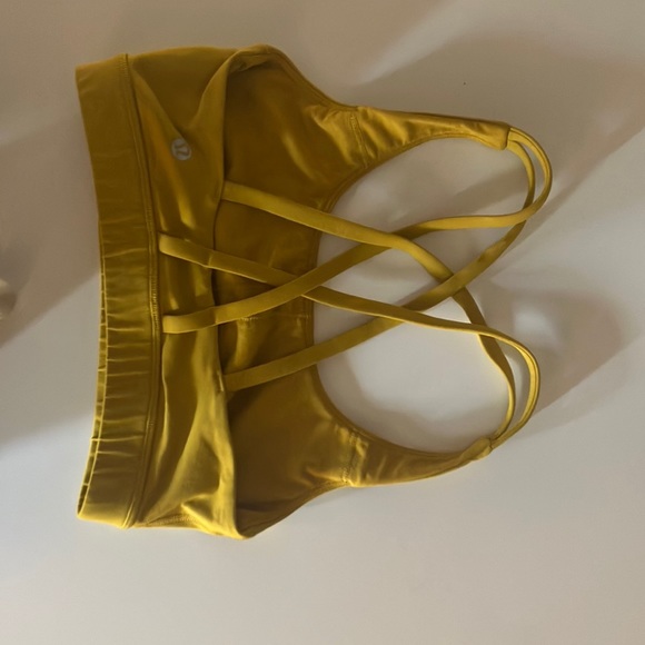 lululemon athletica Other - Lululemon size 4 energy sports bra honeycomb